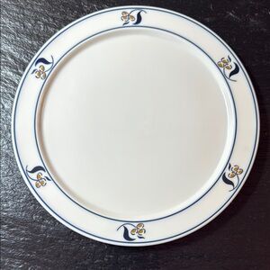 Elegant White Luncheon Plate with Blue Accents -  3/20